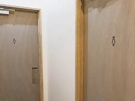 5階 共同トイレ