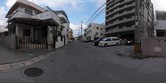 沖縄県宜野湾市真志喜の売買一戸建て 内観・外観 前面道路を含む外観写真