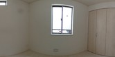  沖縄県浦添市港川の売買一戸建て 内観・外観 洋室※こちらは2号棟のお写真です。